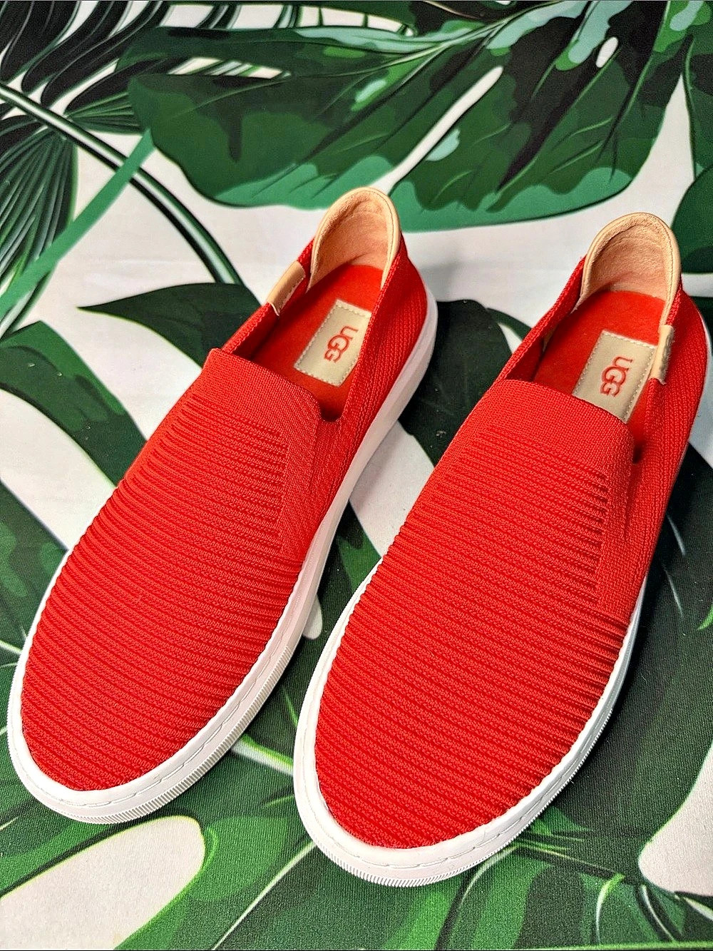 UGG Sammy Sneaker Red Slip-On Sneakers